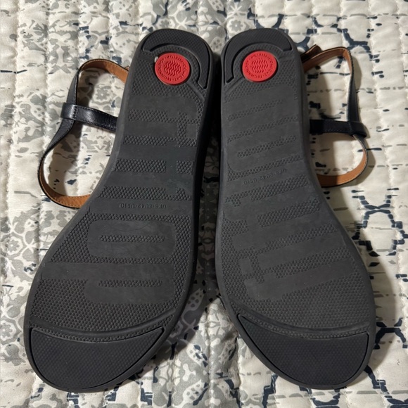 FitFlop Dressy Black Jewel Flip Flops Size 10 - Picture 2 of 2